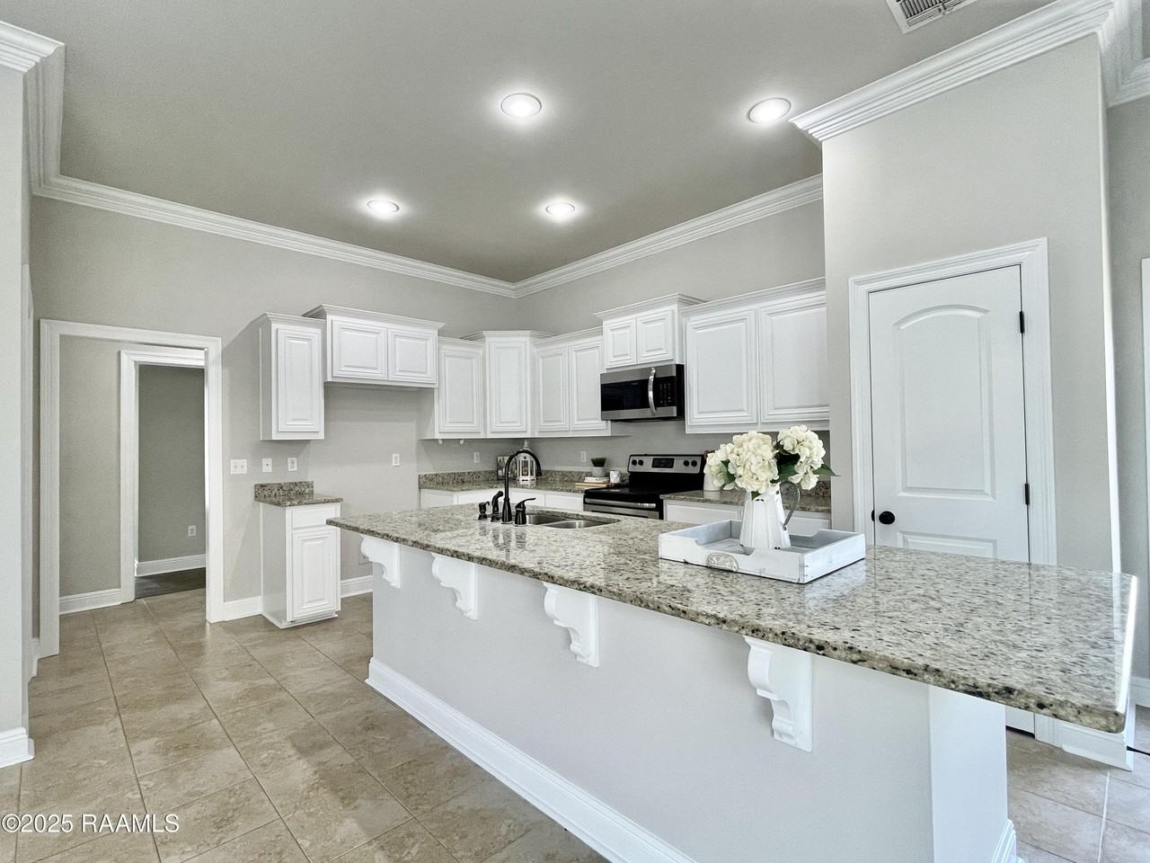 103 Sapphire Springs Rd - Photo 6 of 27