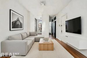 featured image of 323A E 89th St #5W