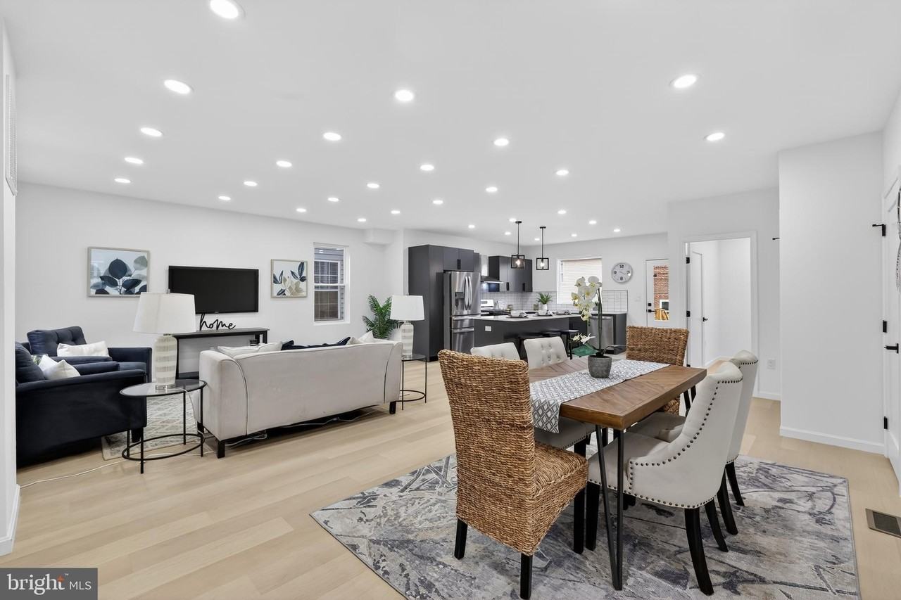 2932 Yost Pl Ne - Photo 4 of 49