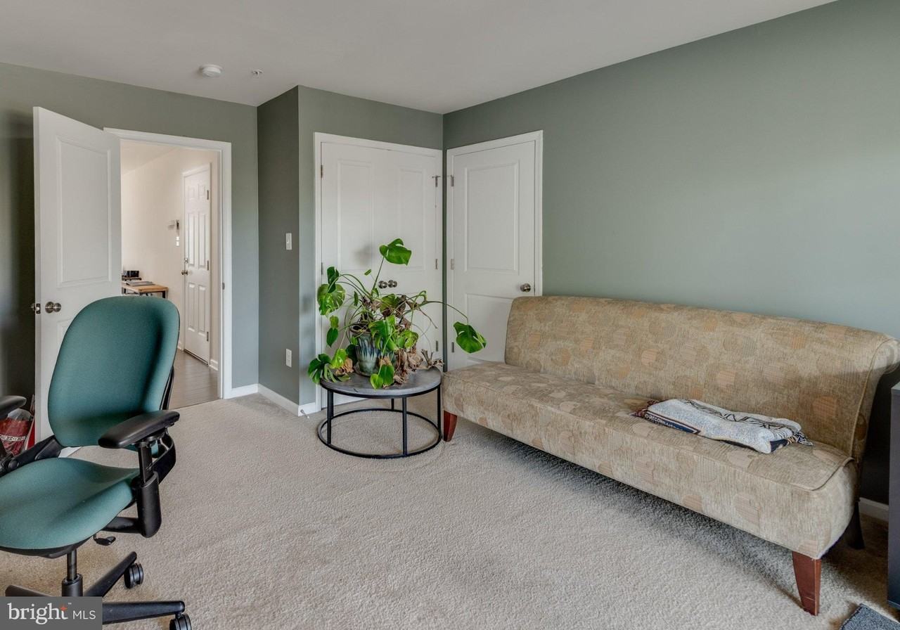 43688 Winterberry Way - Photo 7 of 27