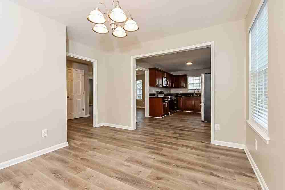 3360 Waggoner Ln - Photo 6 of 17