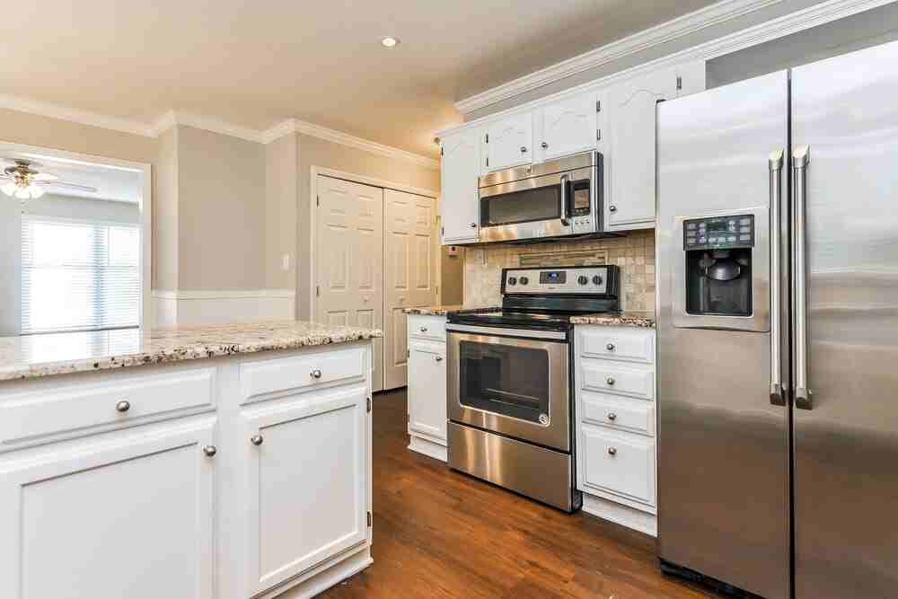 3437 Singleleaf Ln - Photo 6 of 15