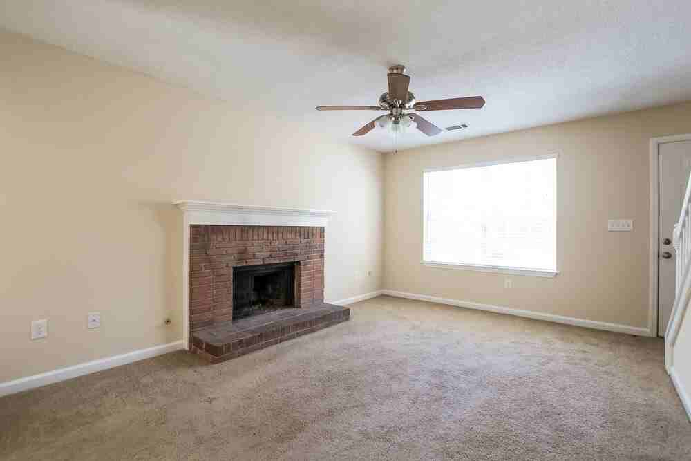 134 Summer Crest Pl Sw - Photo 5 of 17