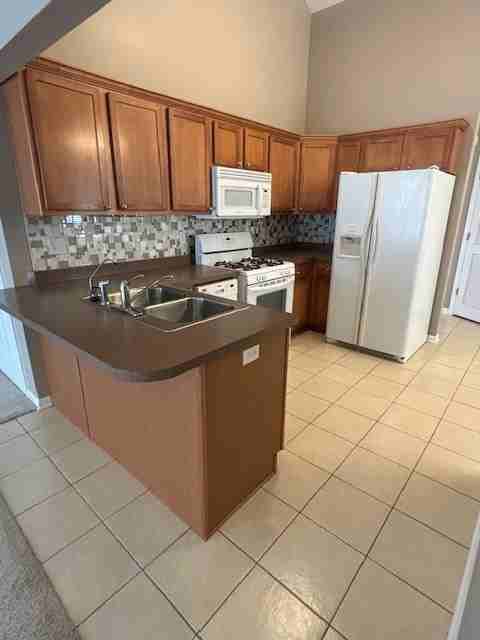 14630 Euclid Street - 1Unit A #1 - Photo 4 of 22