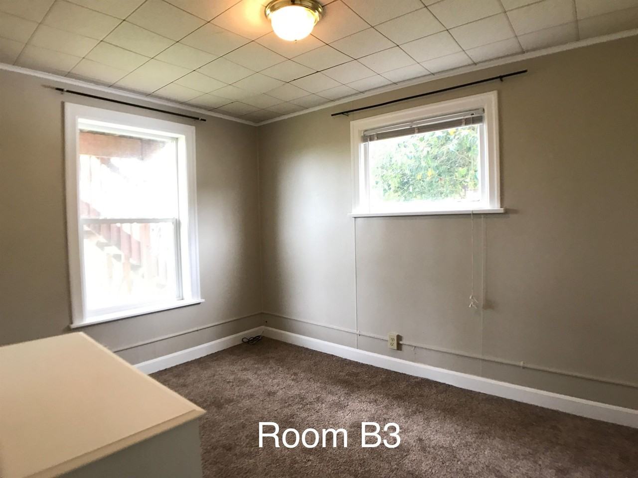 1611 Wheaton Way - Photo 2 of 6