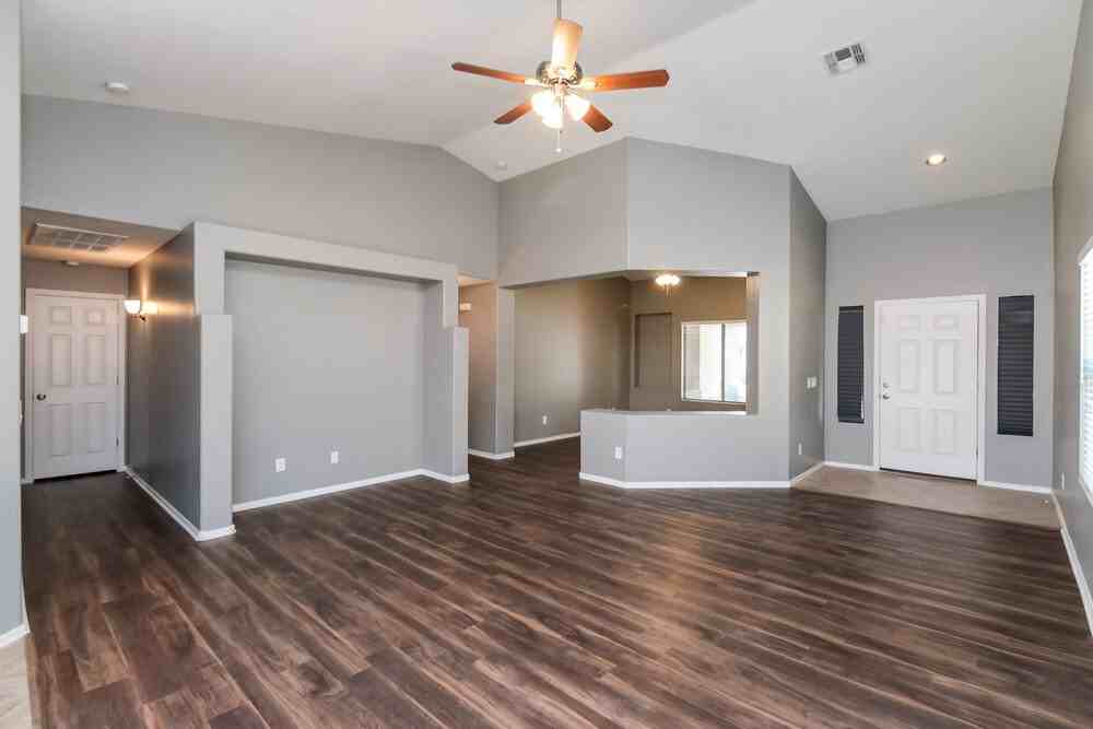 9548 W Miami St - Photo 2 of 16