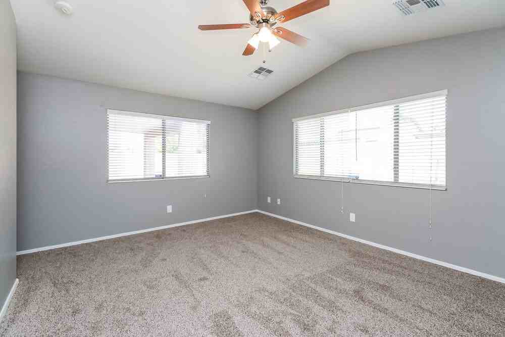 9548 W Miami St - Photo 6 of 16