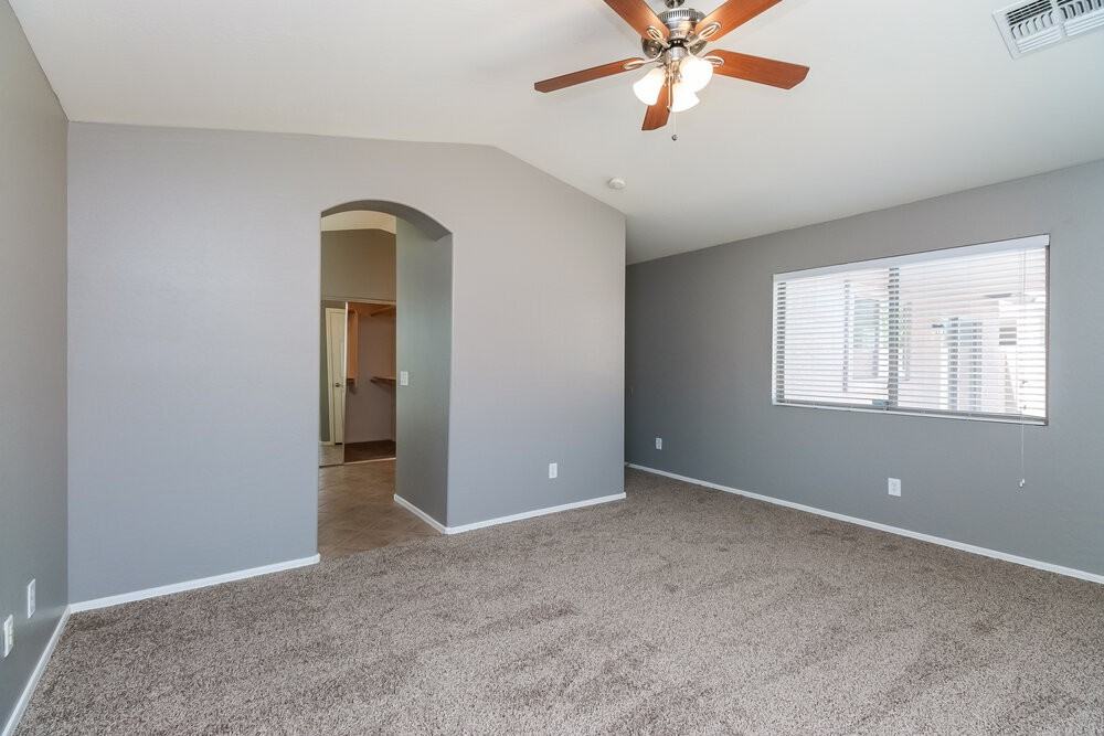 9548 W Miami St - Photo 7 of 16