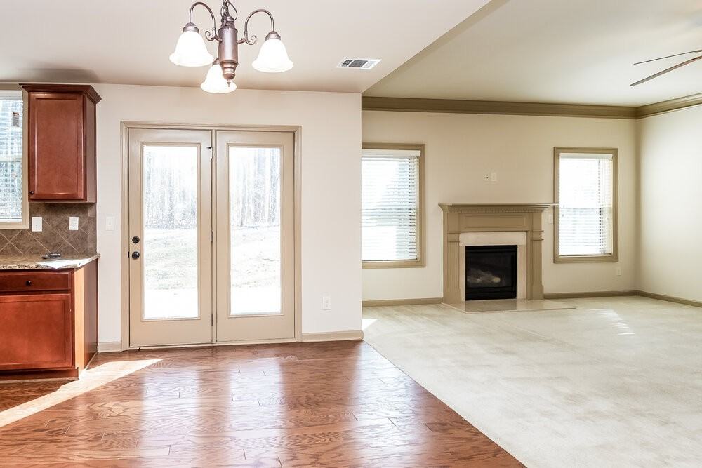 1971 Bridle Rd - Photo 6 of 17