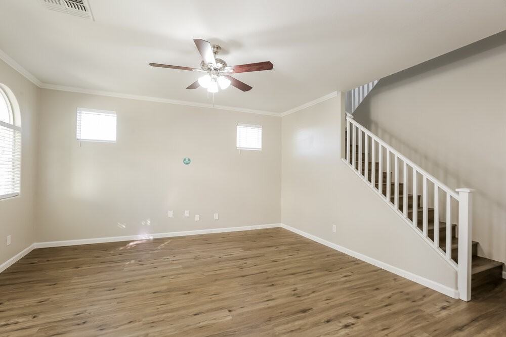 10260 E Isleta Ave - Photo 6 of 17