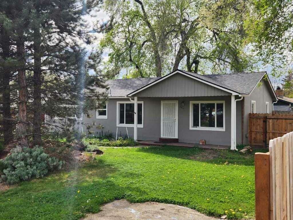 2411 Crater Lake Ave #1 - Photo 4 of 9