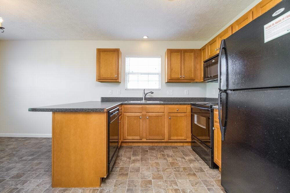 1533 Passage Dr - Photo 6 of 15