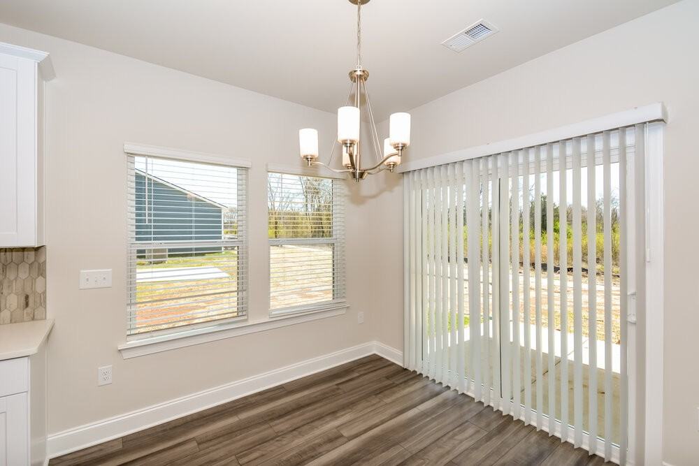 3627 Mathewson Way - Photo 5 of 16