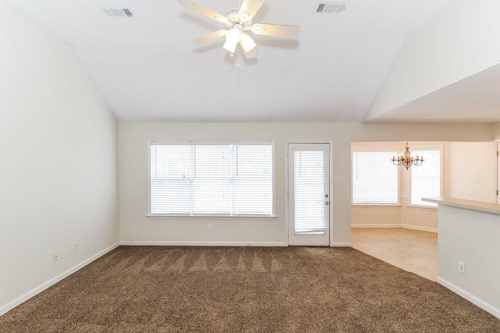 1224 Whistler Dr - Photo 2 of 15