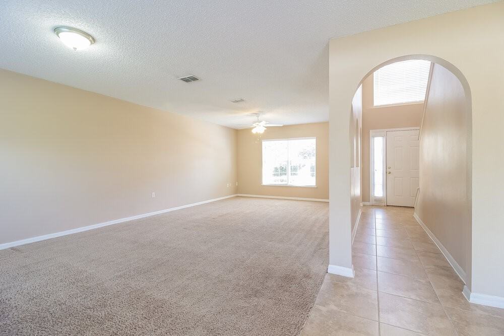 1113 Benan Ct - Photo 7 of 14