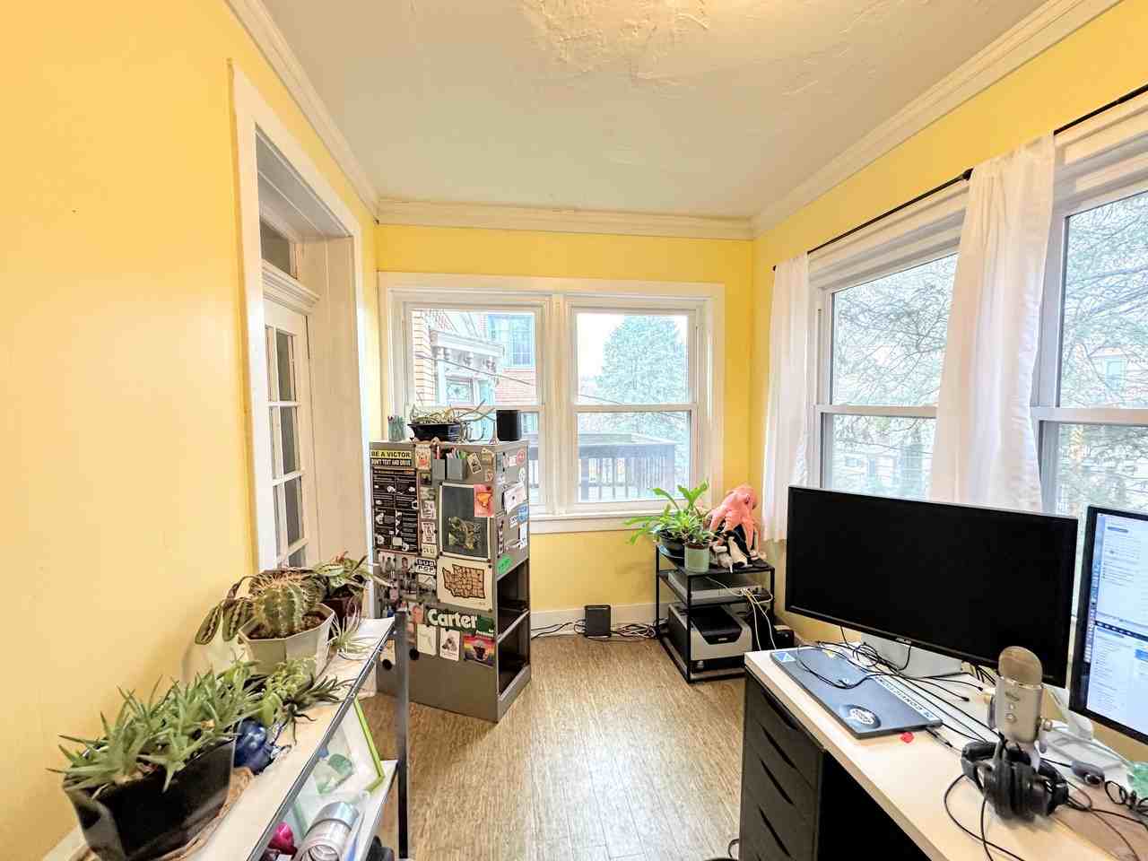 403 Biddle Avenue - Photo 2 of 13