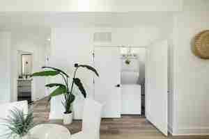 featured image of 1421 E Columbia Ave