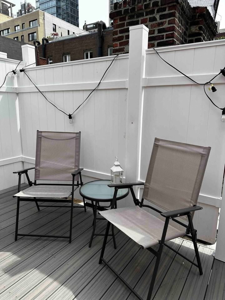 324 E 75th St #1466393P - Photo 5 of 31