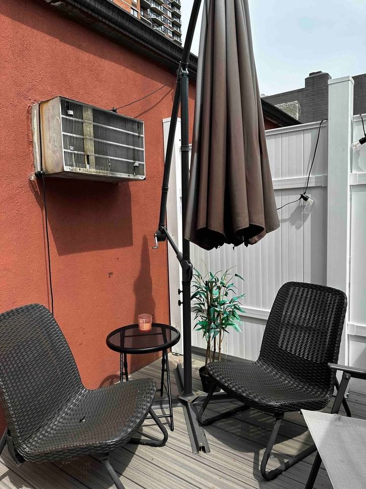 324 E 75th St #1466393P - Photo 7 of 31