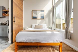 3026 Sw Charlestown St - Photo 1 of 1