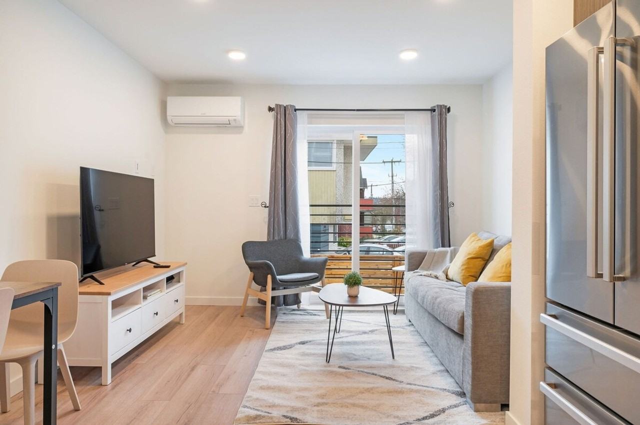 4322 Winslow Pl N #1035998P - Photo 3 of 50