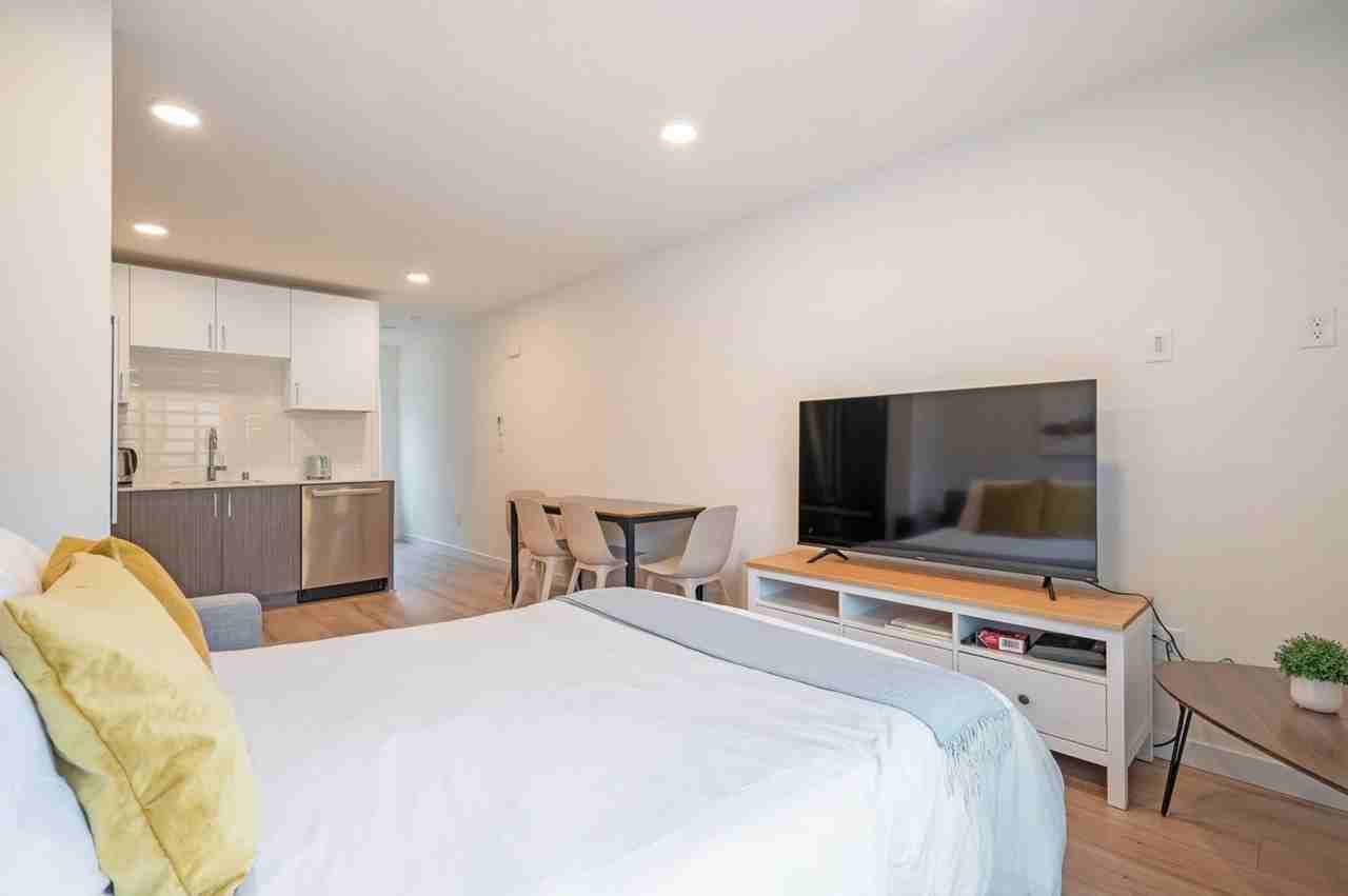 4322 Winslow Pl N #1035998P - Photo 7 of 50