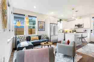 4404 37th Ave Sw - Photo 1 of 1