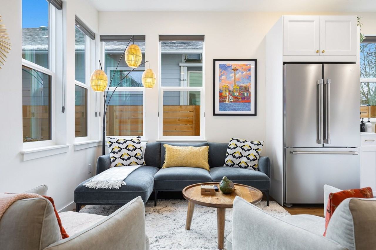 4404 37th Ave Sw #1054655P - Photo 4 of 38