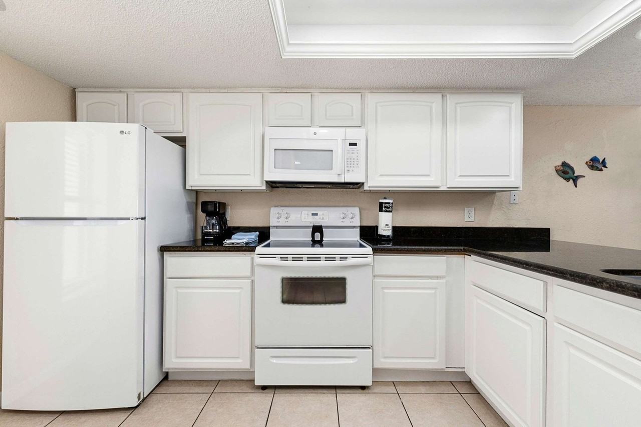 404 Padre Blvd #1507754P - Photo 7 of 13