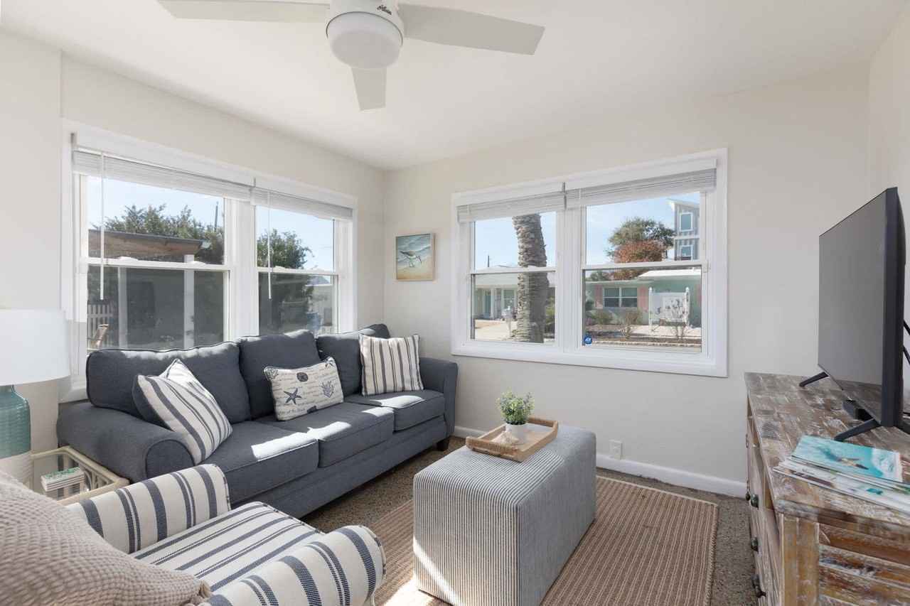 217 Carol Pl #1511630P - Photo 2 of 50