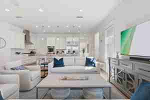 featured image of 419 Lakefront Dr
