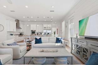 419 Lakefront Dr - Photo 1 of 1