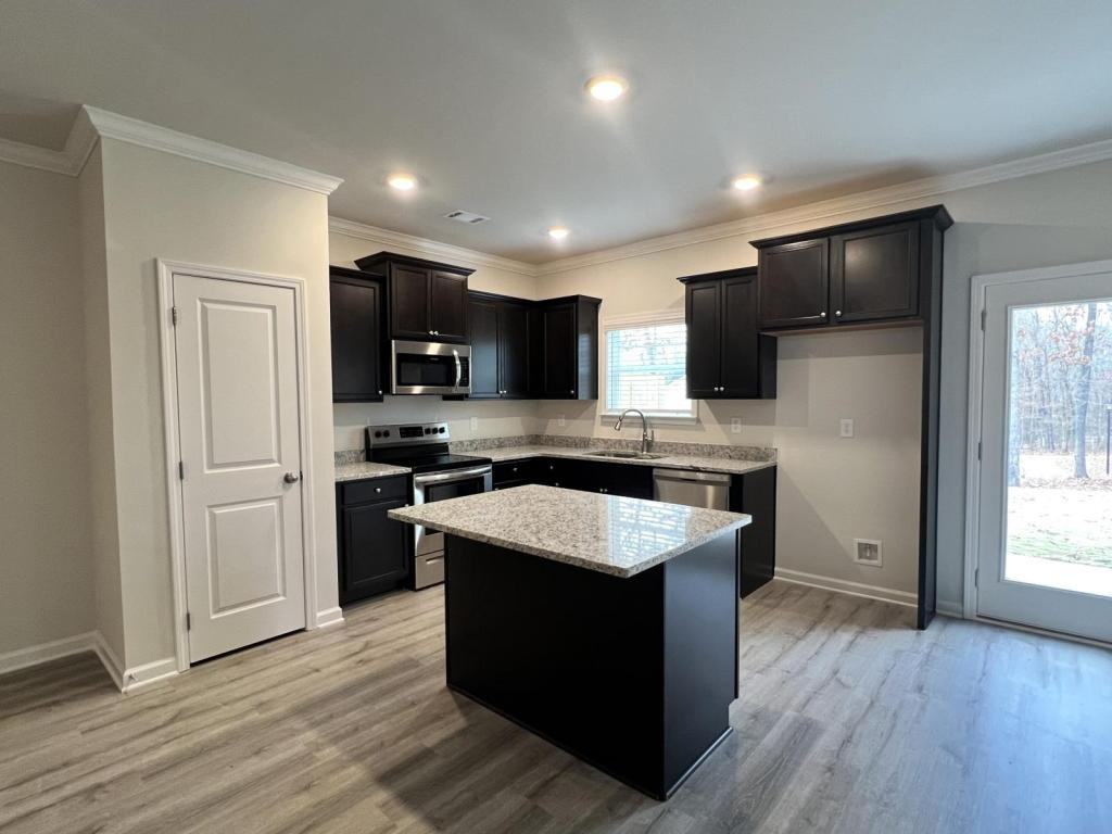 137 Chase Xing - Photo 5 of 34