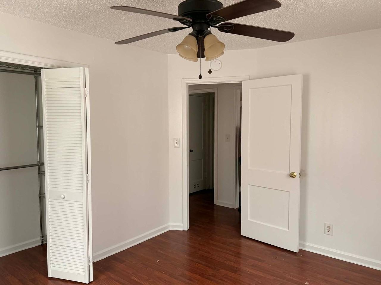 3503 W 43rd St - Photo 4 of 11