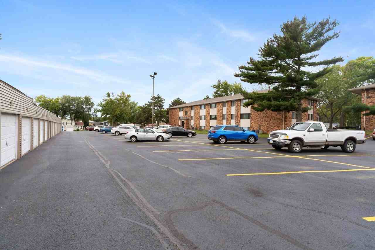 Breckenridge Davenport Apartments - Photo 7 of 50