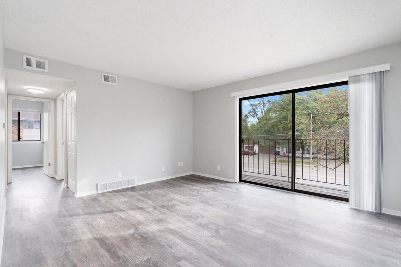 Breckenridge Davenport Apartments - Photo 6 of 50