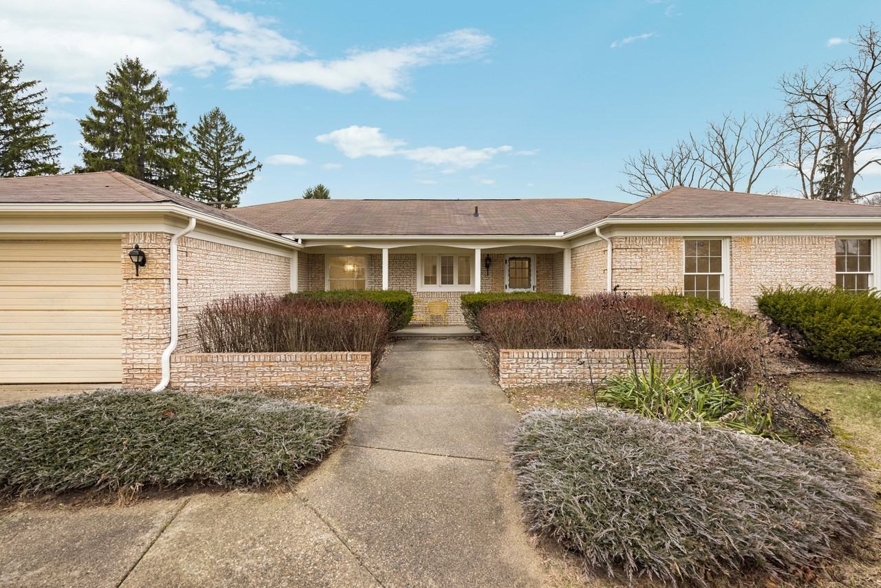 28977 Lake Park Drive - Photo 3 of 57