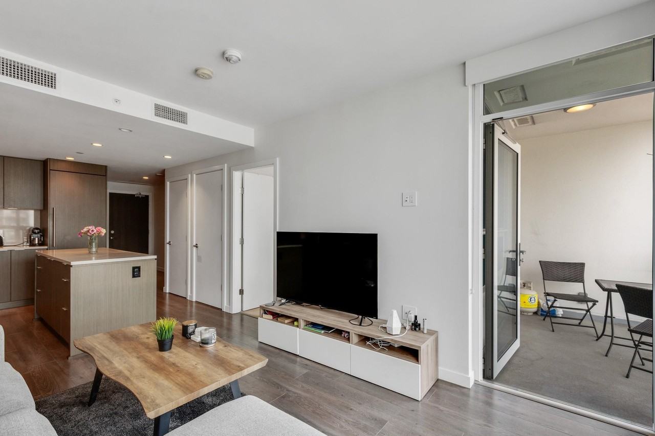 125 East 14th Street #1208 - Photo 4 of 24