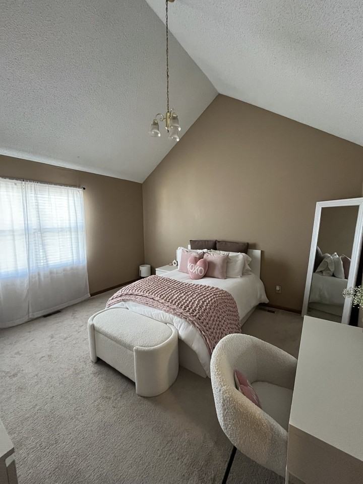 1132 Ohio St #4 - Photo 3 of 12