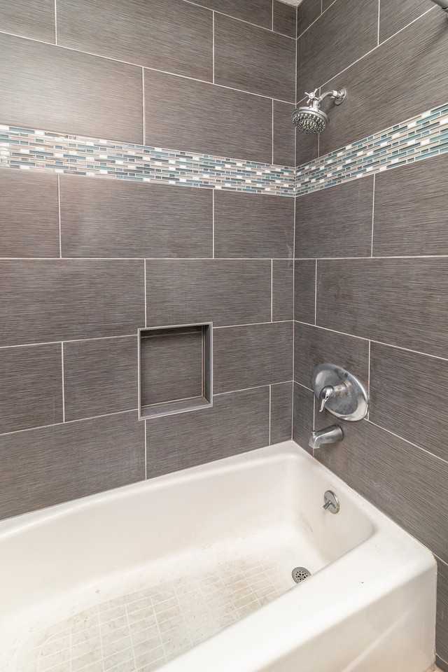 6199 Canterbury Dr #206 - Photo 3 of 20