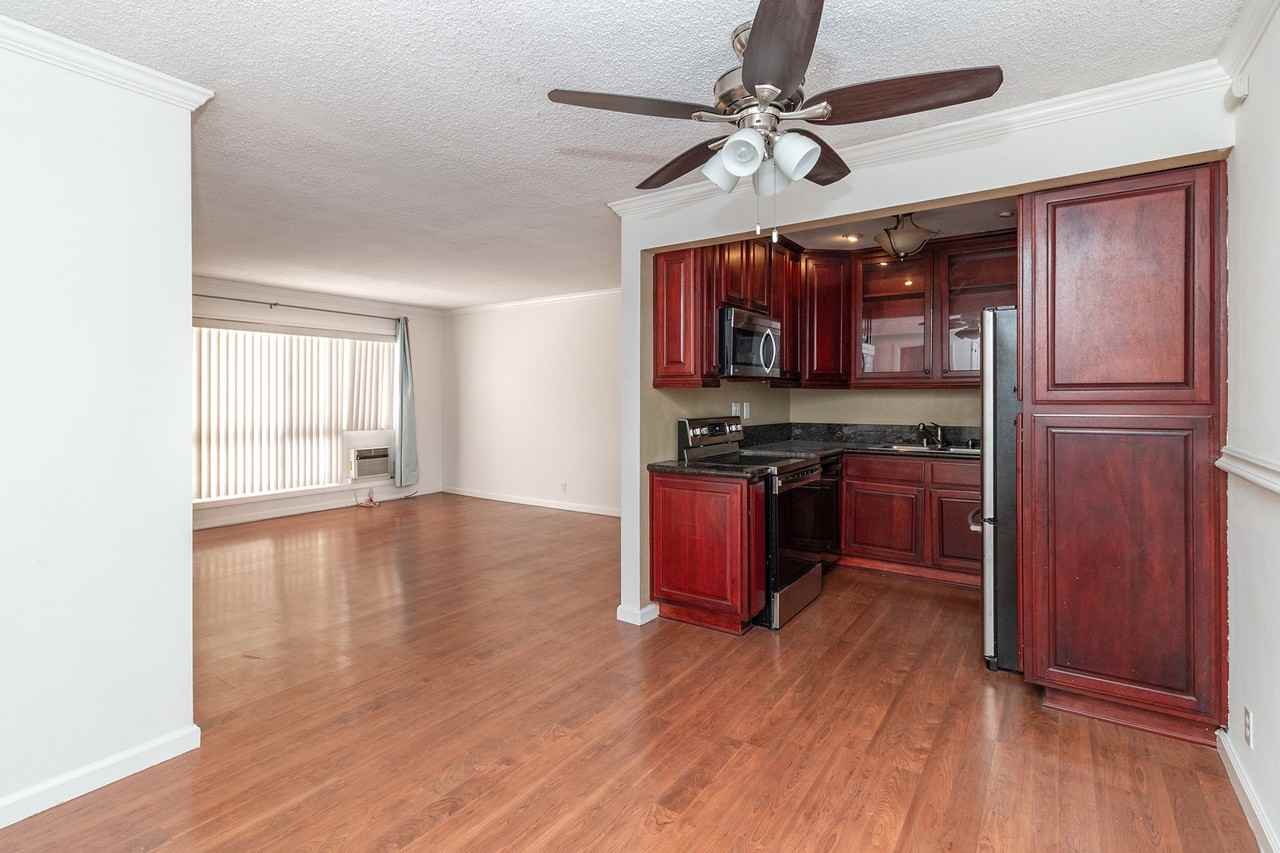 6199 Canterbury Dr #206 - Photo 2 of 20