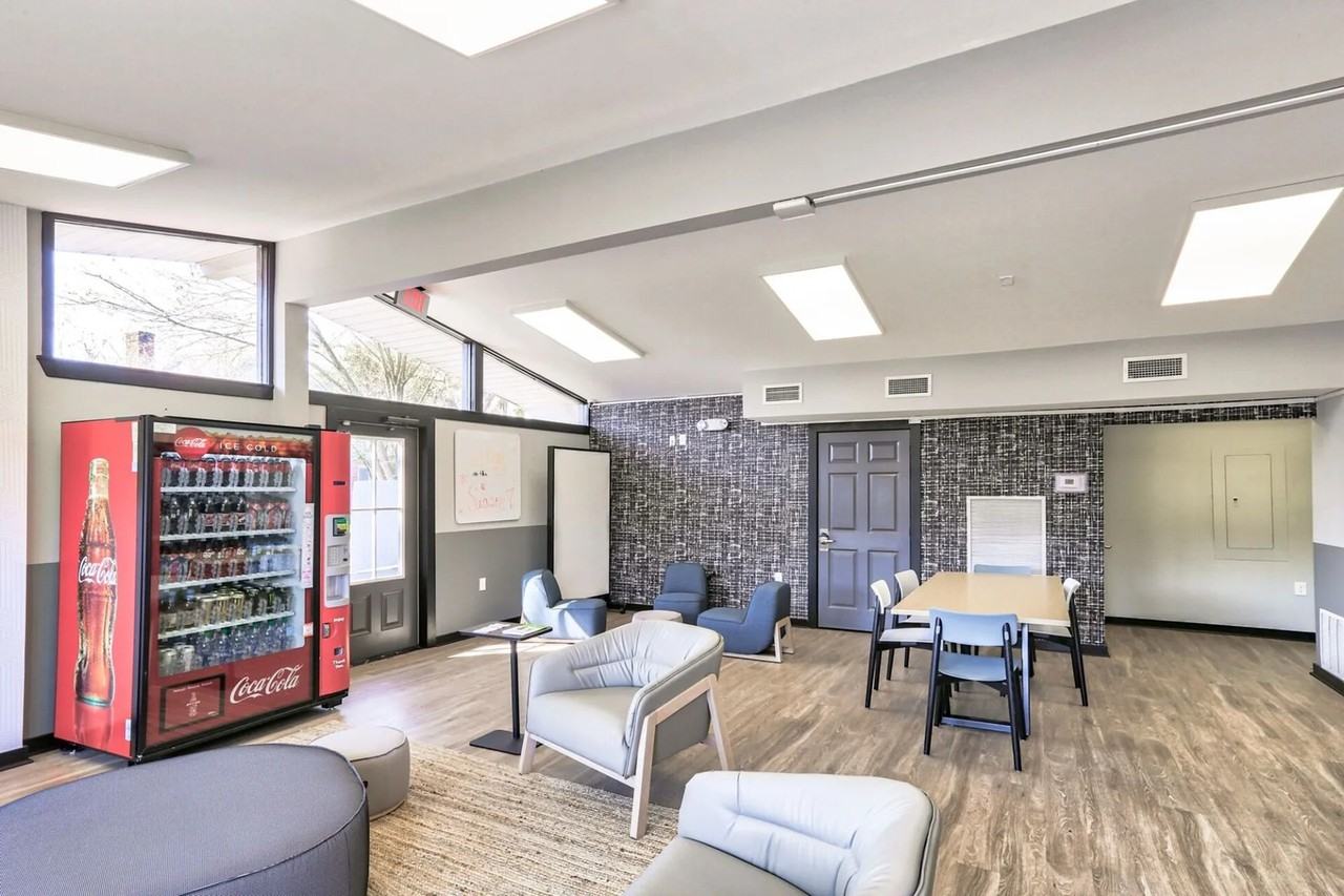 The Genesis Lafayette - Photo 2 of 11