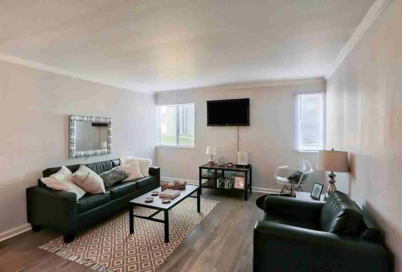 The Genesis Lafayette - Photo 5 of 11