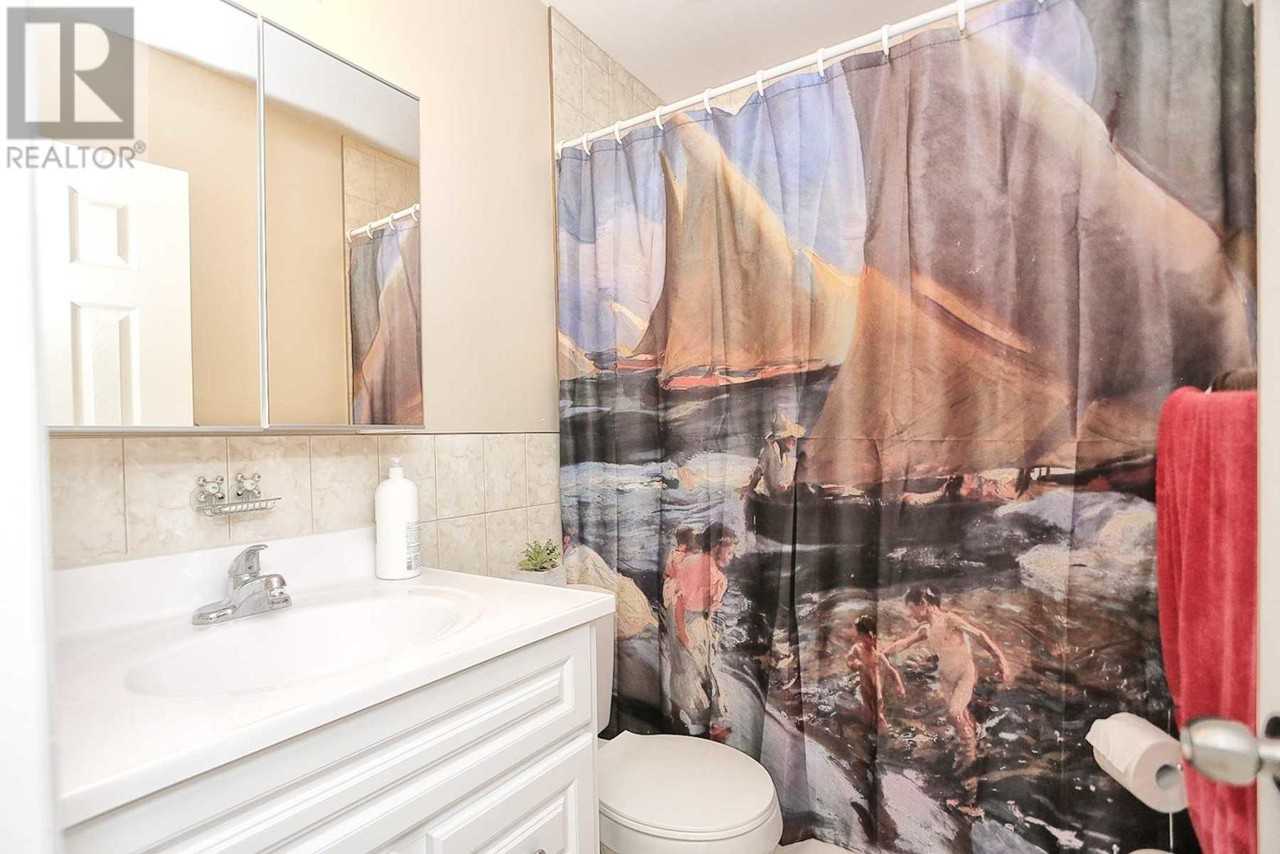 267 Lappin Avenue - Photo 3 of 5