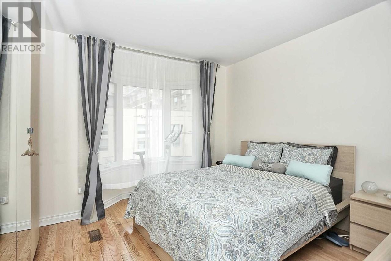 267 Lappin Avenue - Photo 5 of 5