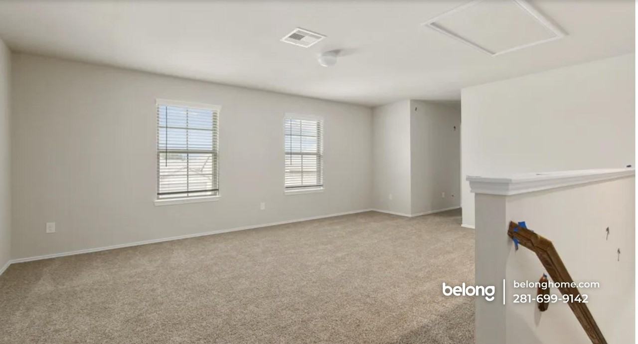 21349 Pine Mill Dr - Photo 2 of 18