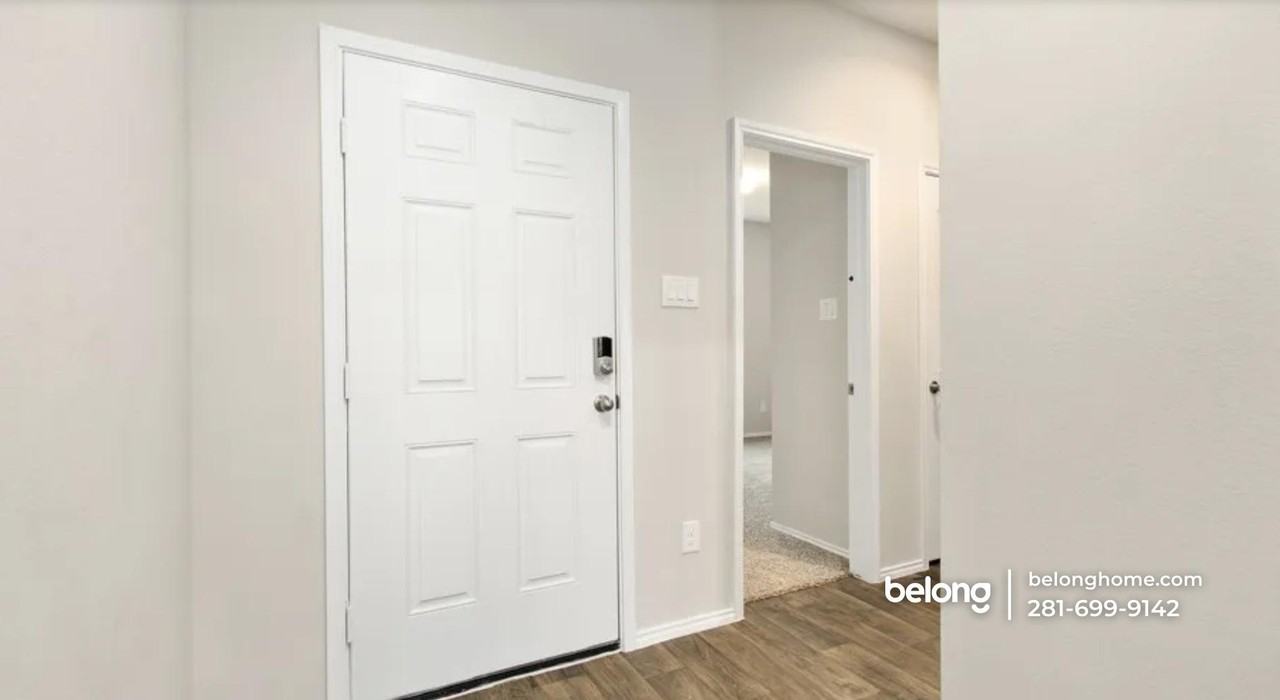 21349 Pine Mill Dr - Photo 3 of 18