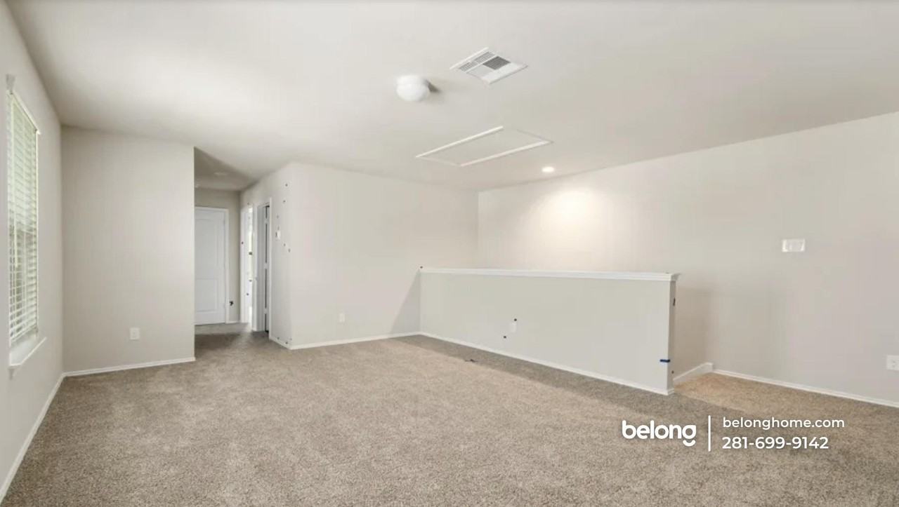 21349 Pine Mill Dr - Photo 5 of 18