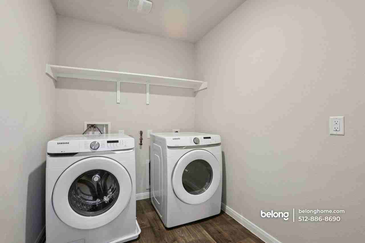 2920 Maryanne Ln - Photo 6 of 19