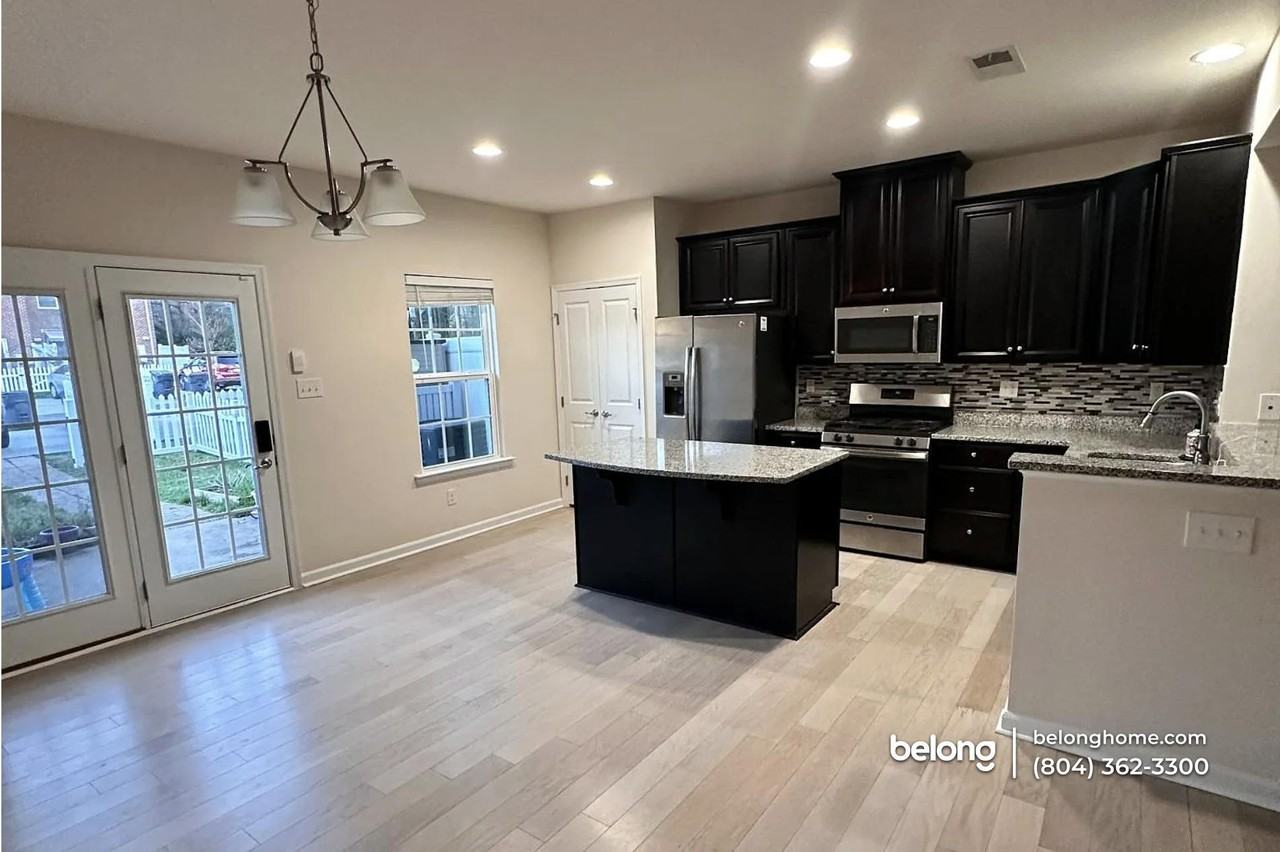 4405 Glasgow Rd - Photo 2 of 8